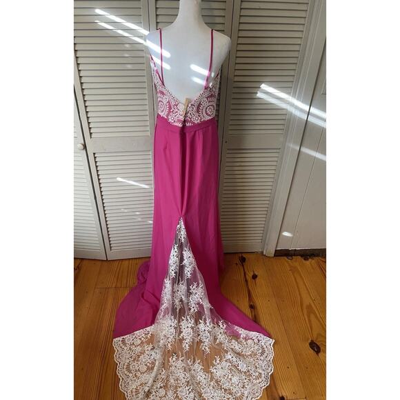 JJ's House Lace Train Covered Buttons Column Sweetheart Hot Pink Gown 14 NWT - Picture 3 of 10